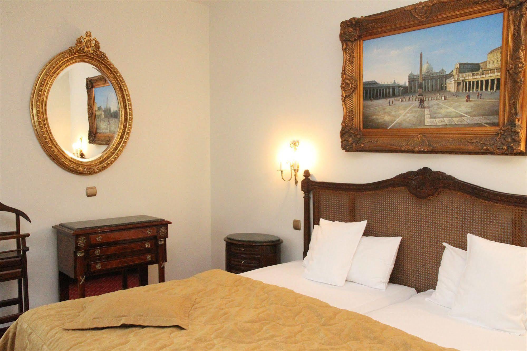 St. George Residence บูดาเปสต์ ภายนอก รูปภาพ